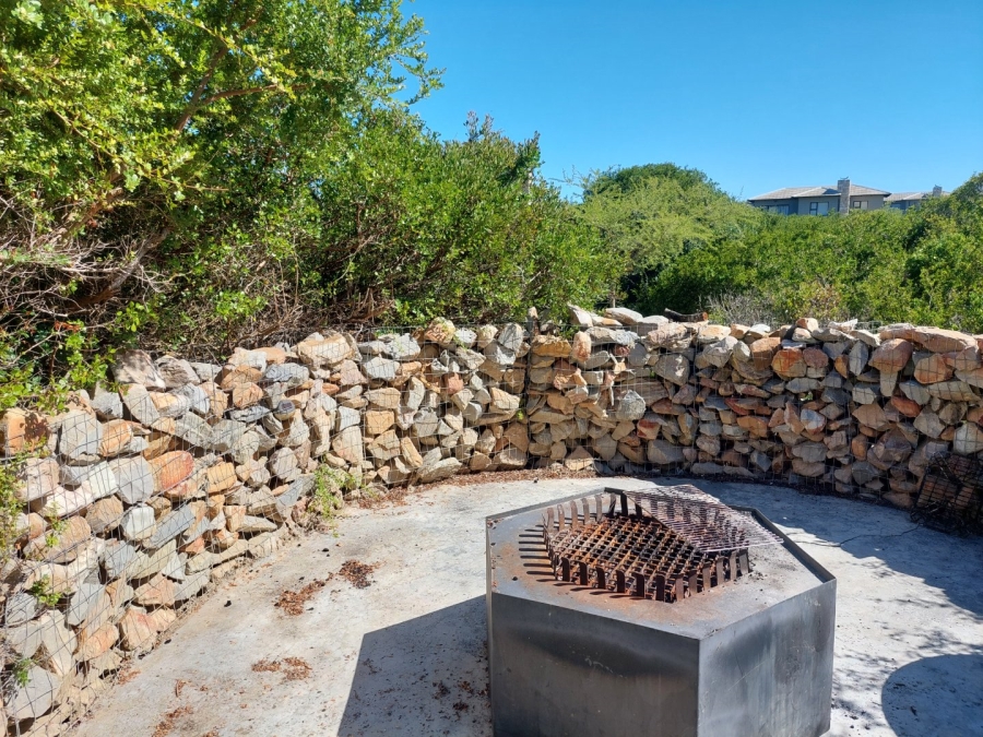 4 Bedroom Property for Sale in Hartenbos Landgoed Western Cape